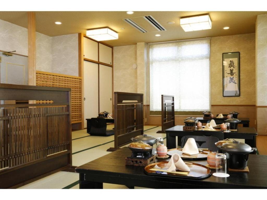 Ako Park Hotel Luaran gambar