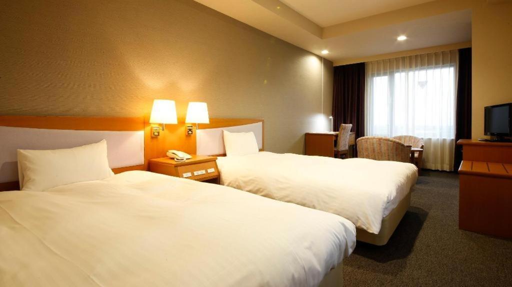 Ako Park Hotel Luaran gambar
