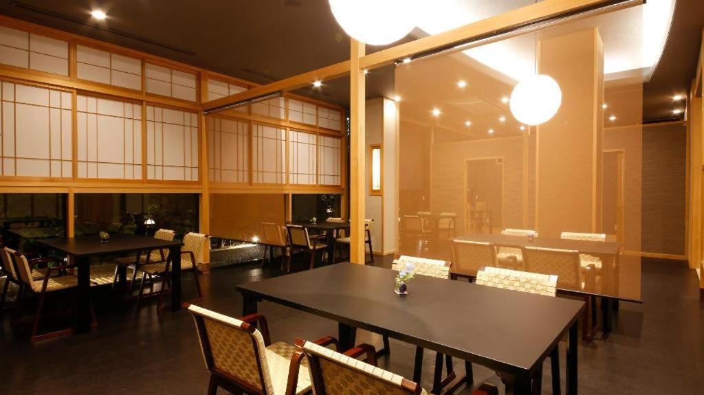 Ako Park Hotel Luaran gambar